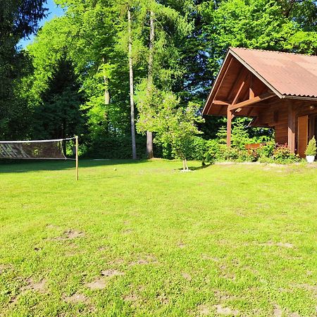Silent Orchard Villa Naklo Dış mekan fotoğraf