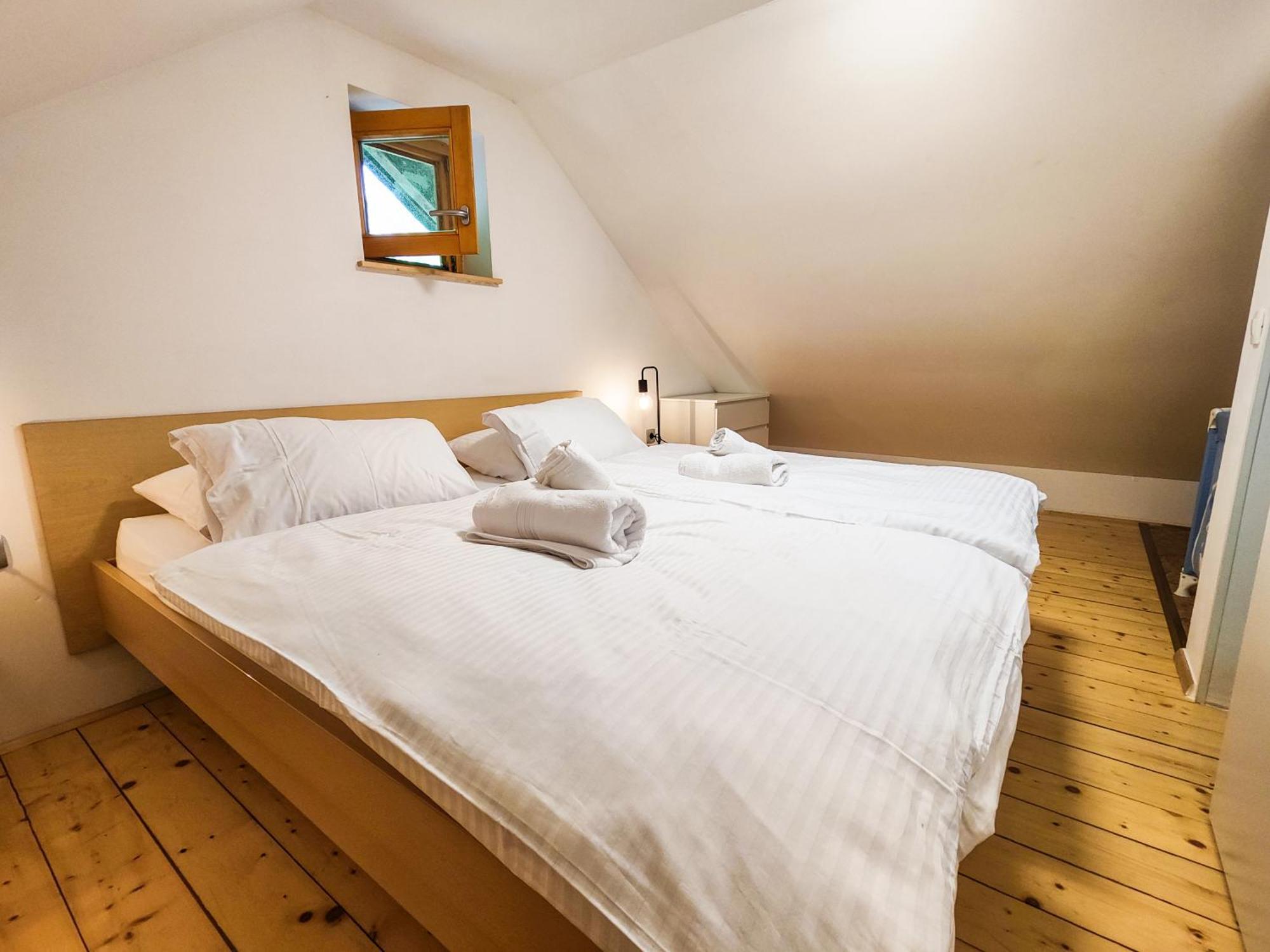 Silent Orchard Villa Naklo Dış mekan fotoğraf